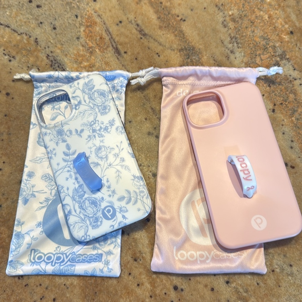 Set of 2 loopy cases for iPhone 13 and 14